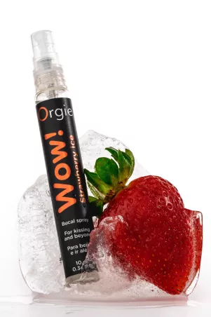 Exciting oral spray Wow menthol frozen strawberry