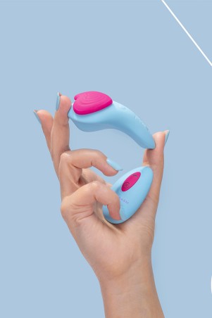 HeartGem bleu Fairygasm tenu en main, texture visible