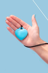 Fairygasm PleasureStone blue held in hand