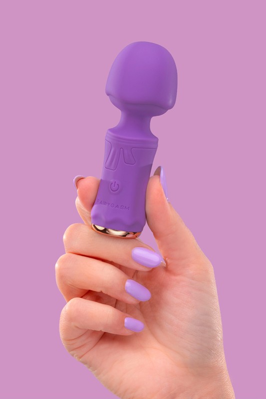 Fairygasm SecretFuntasy viola in mano
