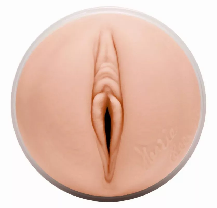 Nahaufnahme der vaginalen Öffnung von Fleshlight Kenzie Reeves