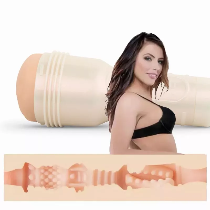 Fleshlight Adriana Chechik Next Level with actress and sleeve profile Fleshlight Adriana Chechik Next Level with actress and sleeve profile