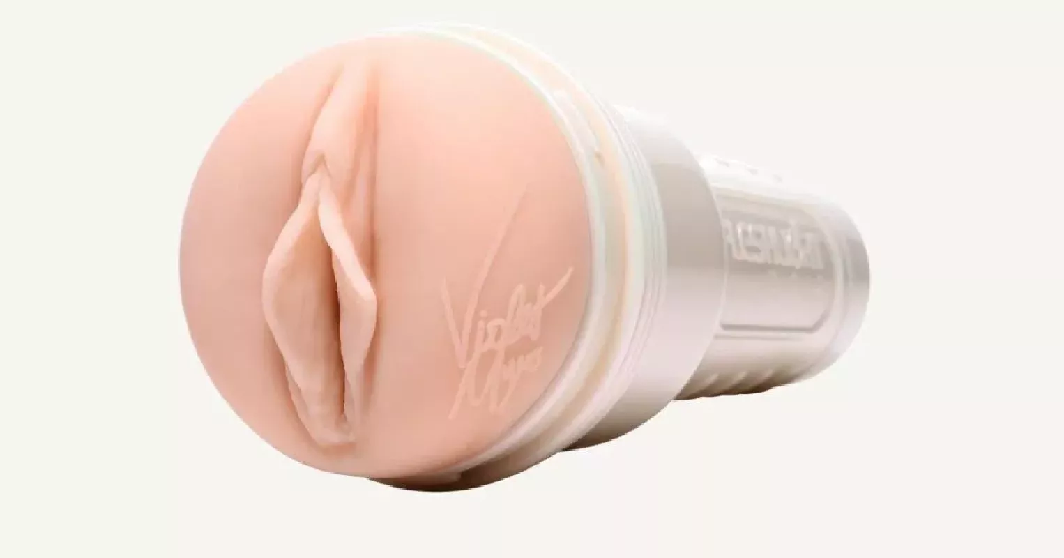 Vaginalmasturbator Violet Myers seitlich gesehen