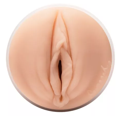 Fleshlight Savannah Bond – Close-up of the main orifice