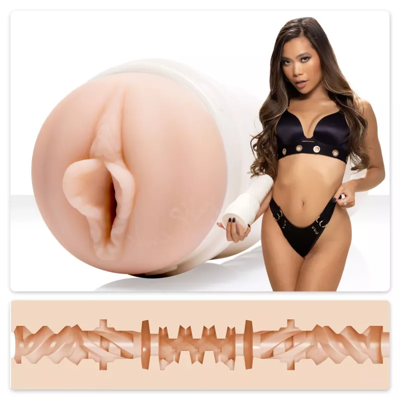 Fleshlight Vina Sky Exótica – Product with actress and texture profile