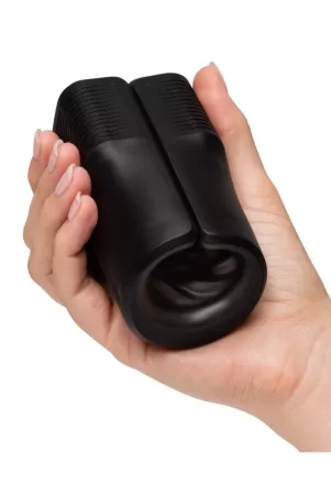 Arcwave Zing tenu dans la main – format compact et ergonomique