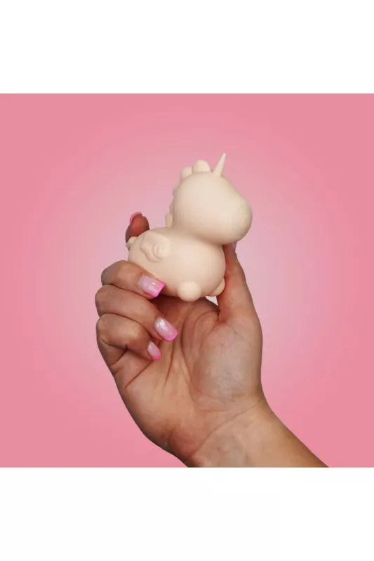 Heart Throb tenuto in mano, vista ergonomica